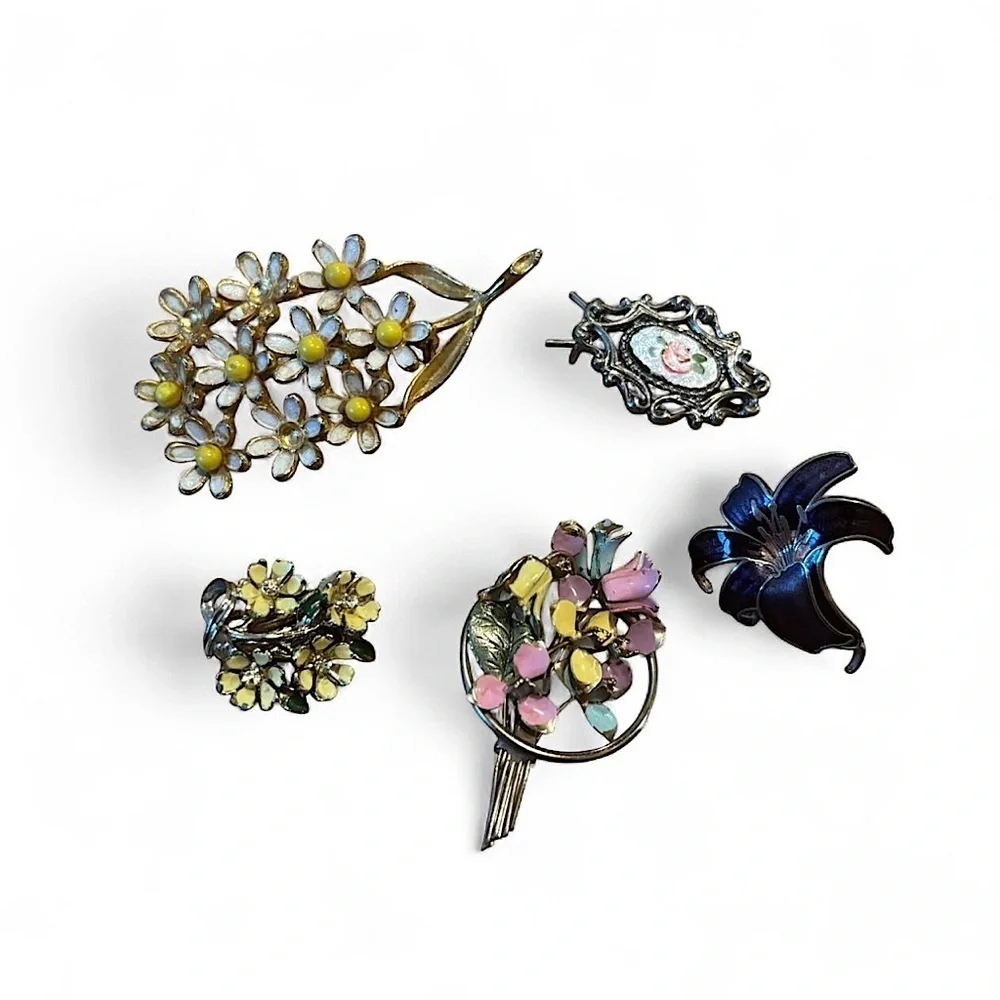 Vintage Mid Century Modern Floral Brooch Earring Hair Clip Lot